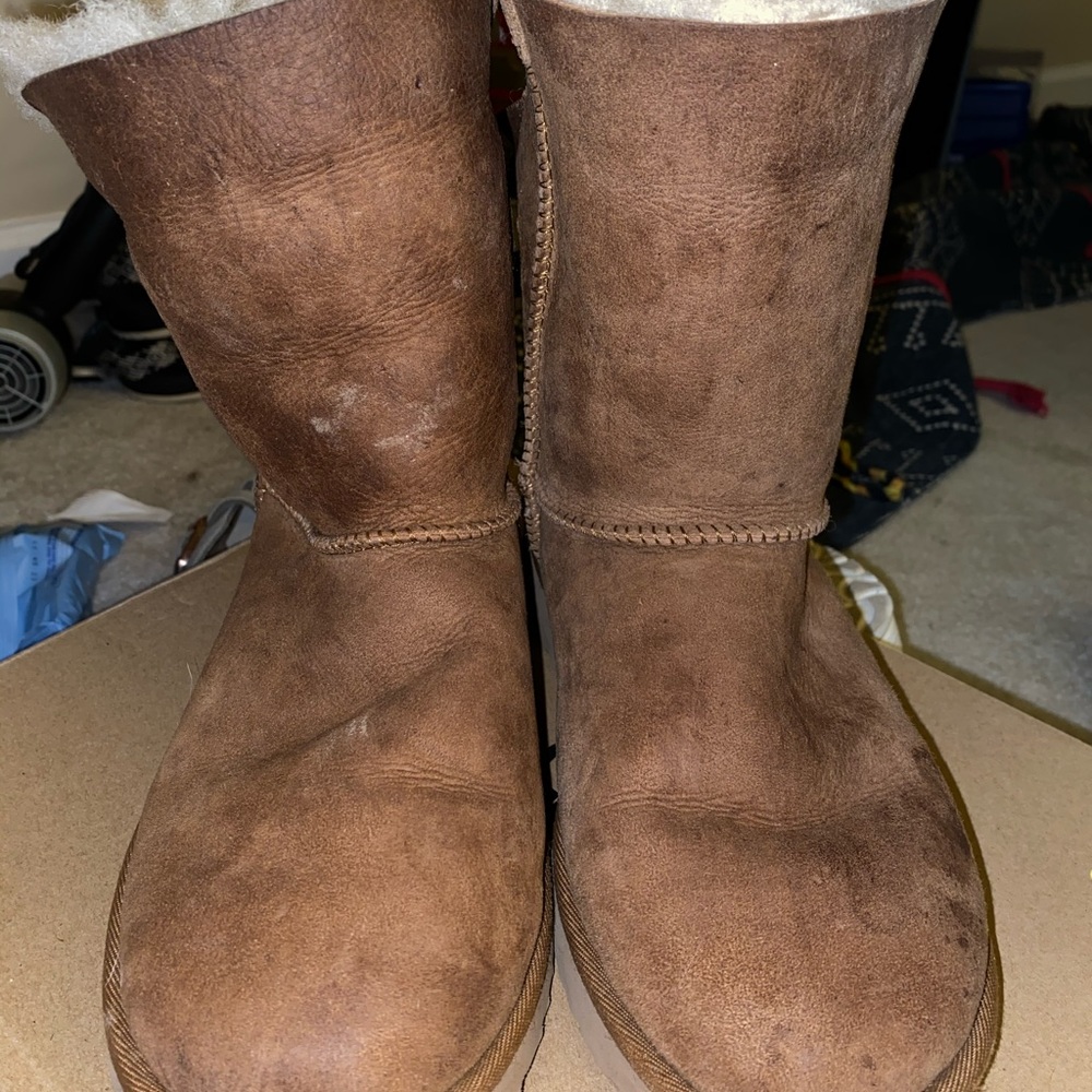 Bailey Bow Uggs - image 2